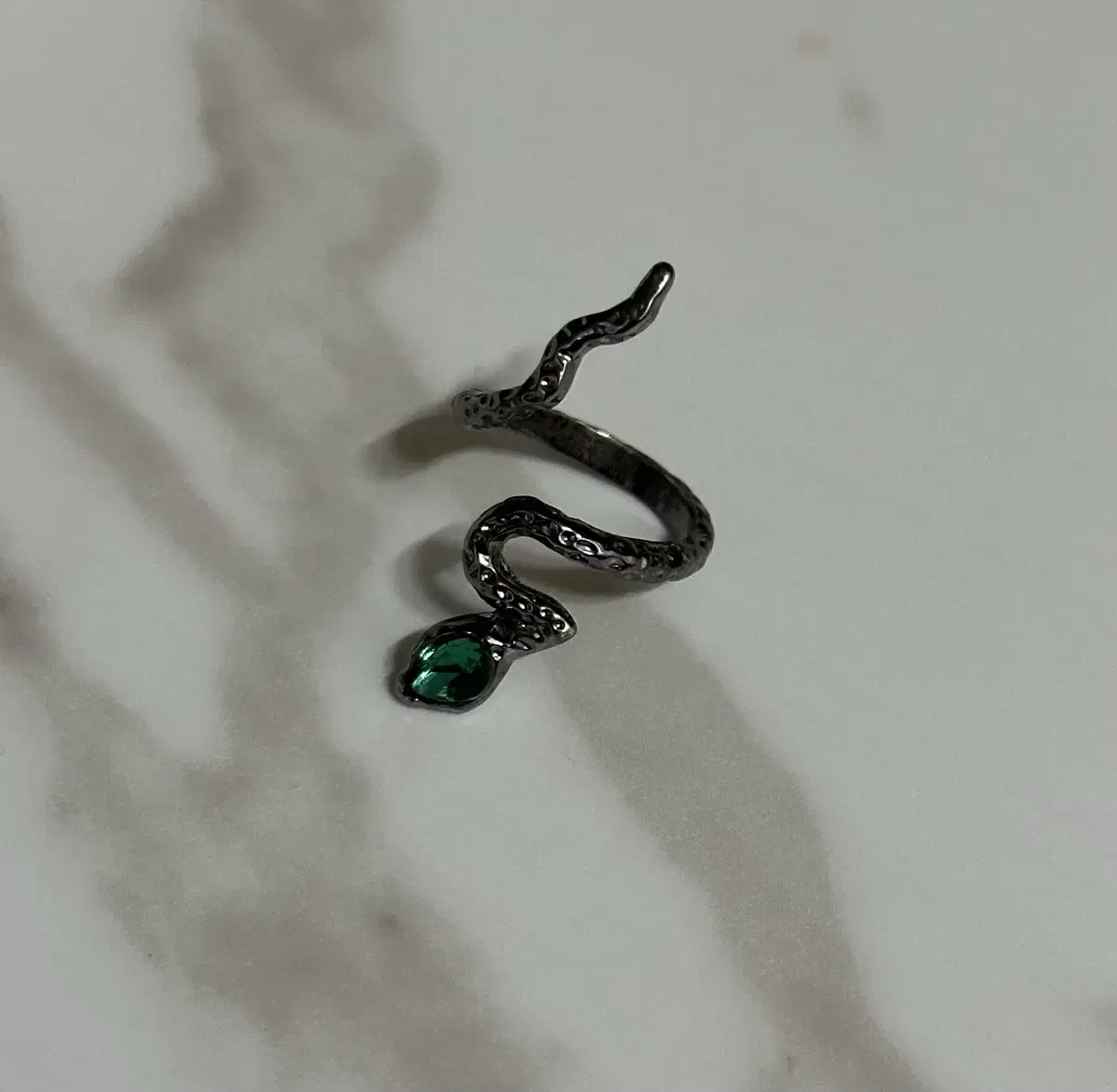 Emerald Snake ringㅣ에메랄드 뱀반지